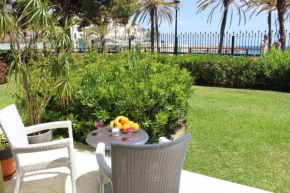 Puerto Banus Luxury Beachfront Apartment D, Marbella